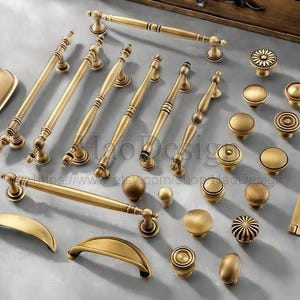 Retro Solid Brass Antiqued bronze Knobs Pulls handles drawer wardrobe door handles cabinet handles Drawer pulls Handles Brass Handles Knobs