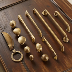 Retro Solid Brass Antiqued bronze Knobs Pulls handles drawer wardrobe door handles cabinet handles Drawer pulls Handles Brass Handles Knobs