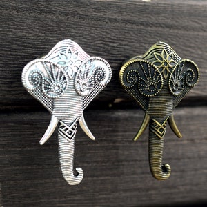 Elephant Knob,Dresser Knob,Cabinet handles,Cabinet Knobs,drawer knob,Dresser handle,Cabinet Pulls,Unique Pulls Handles,Furniture Hardware