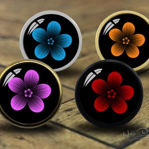 Flower -- Drawer knobs/ Handmade Vintage Bronze Dresser knobs cabinet Dresser Knobs pull / Dresser Pull / Cabinet Knobs / Furniture Knobs