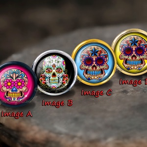 Skull Knob /drawer pull /dresser drawer pulls /kitchen cabinet knob /furniture knobs / Dresser Pull /Child handle / Furniture Hardware