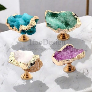 Natural Crystal knobs, Drawer Pulls, Cabinet Pulls, Wardrobe Pulls, Irregular crystal Knobs, Dresser handles, ore Pulls, Furniture hardware
