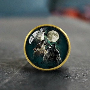 Wolf -- Drawer knobs/ Handmade Vintage Bronze Dresser knobs cabinet Dresser Knobs pull / Dresser Pull / Cabinet Knobs / Furniture Knobs