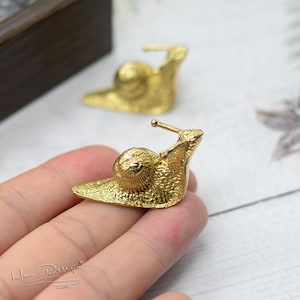 Brass Snail  Knobs,Kitchen Cabinet Knobs,Brass Drawer Knob,Drawer Pulls,Brass Cabinet Knob,Drawer Wardrobe Dresser Cupboard Pulls Handle H70