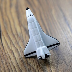 Spaceship Space Shuttle Cabinet Drawer Pull Knob - Ceramic Novelty Hardware For Home