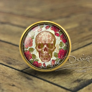 Skull -- Drawer knobs/ Handmade Vintage Bronze Dresser knobs cabinet Dresser Knobs pull / Dresser Pull / Cabinet Knobs / Furniture Knobs