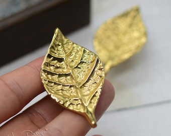 Brass Leaves knobs,Leaves Handles,animal knobs, brass Handles, drawer pull, door knob, Knobs Drawer Pulls Handle Cabinet Hardware H79