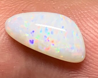 1,50 cts - Cabochon witte opaal - Shell patchveld - Coober Pedy - Australië losse massieve natuurlijke minerale edelsteen vuurkleur