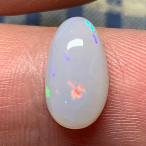 3.71 cts - N8 tone clear opal cabochon - Lightning Ridge - Australia loose solid natural mineral gemstone fire color oval pendant