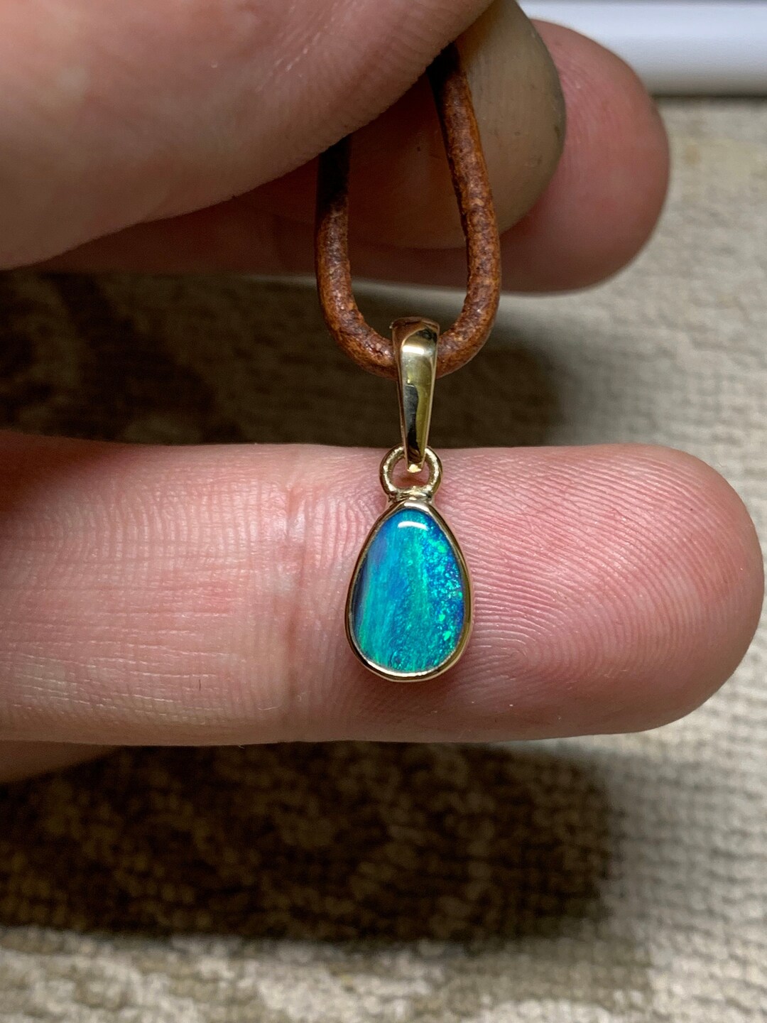 Opale Welo 2.72 Carats - Ethiopie Cabochon - | Achat et vente