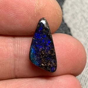 6.06 cts - Boulder opal cabochon - Winton Queensland, Australia - loose solid freeform designer handcut gemstone mineral custom setting