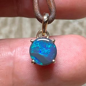 18K Gold & Black Opal Pendant from Lightning Ridge Australia / Handmade Creation / 750 Solid Gold Pendant Necklace Opal Pendant Jewelry
