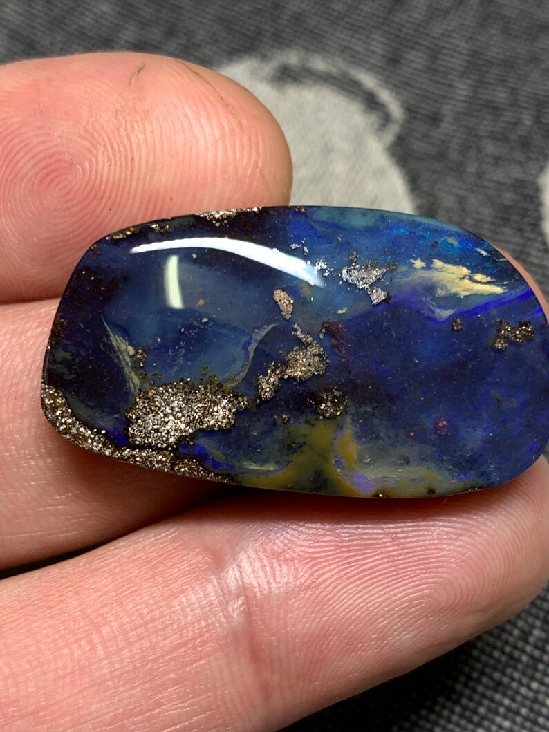 45,94 ct Cabochon opale Boulder Winton Queensland, Australia pietra preziosa solida, solida, a forma libera, di design, tagliata a mano, minerale, con incastonatura personalizzata immagine 9