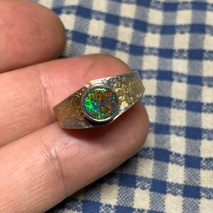 56 FR - Ring i 925 sterlingsilver med australisk opal, Keum Boo texturerad handgjord skapelse / Ring i massivt sterlingsilver, runda silveropalsmycken bild 13