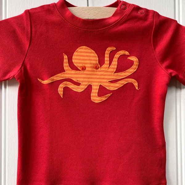 T-shirt Baby Octopus - Creature marine - Abbigliamento - Baby Tops - Regali per neonati - Fatto a mano - Prodotto nel Regno Unito