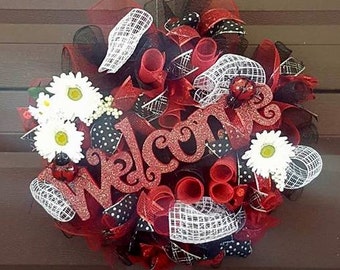 Ladybug Wreath, Door Wreath, Door Hanger, Front Door Wreath, Welcome Sign, Welcome Wreath, Flower Wreath, Floral Wreath, Large Wreath