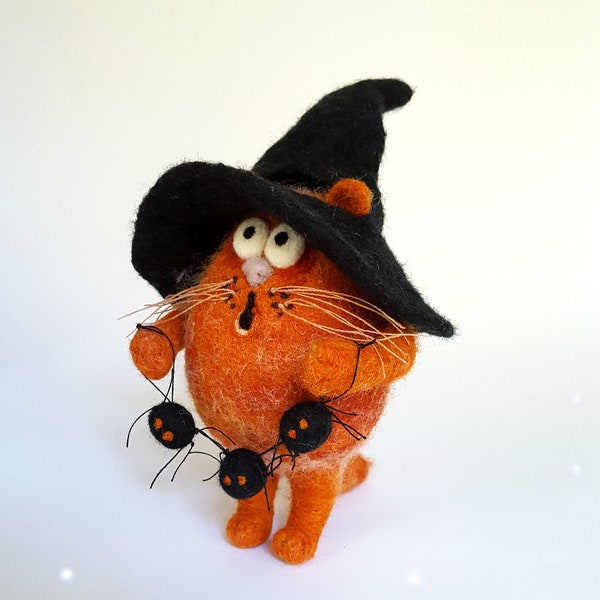 Wool needle felted cat in the Halloween costume with witch hat and spider, textile miniature cat figure, Fall Halloween decor