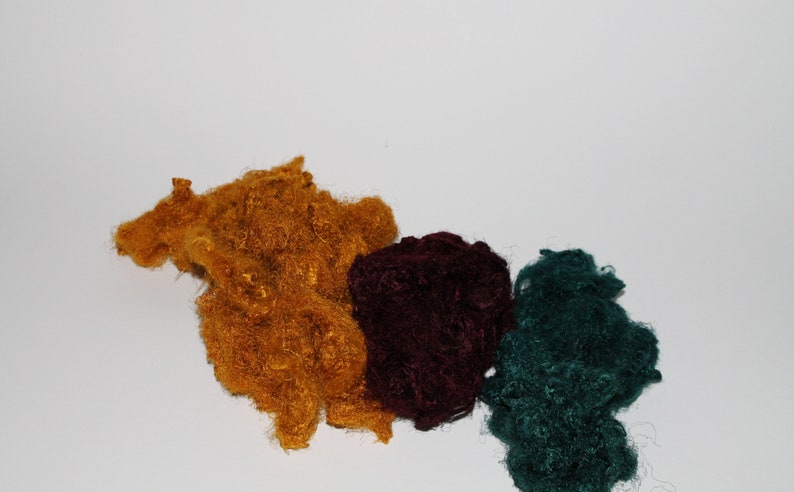 Yellow-Dark Red-Emerald for wet felting or spinning Sari silk waste mix bag 50 g 12 Euro100g creative design of felting surfaces