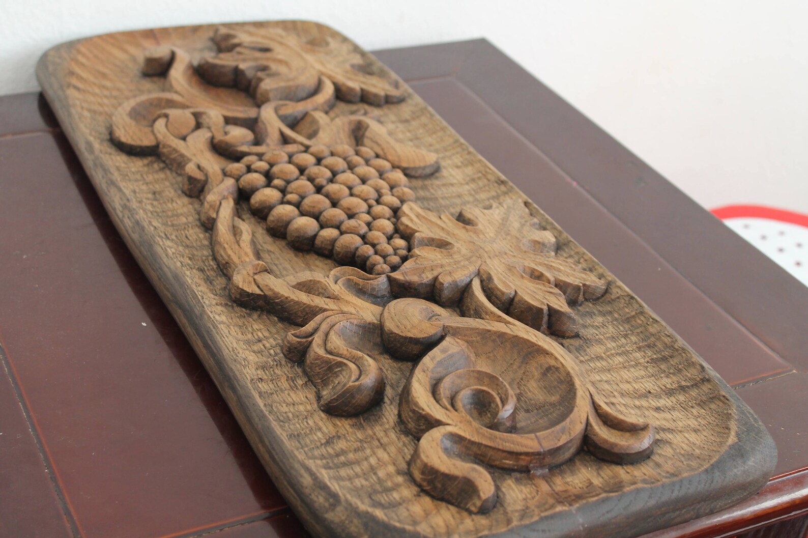 Carved Wooden Panel Wall Decor with Woodcarving Wine Lover