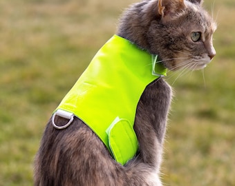 Ausbruchsicheres Katzengeschirr | EINE GRÖSSE | NEON Gelbe verstellbare Katzenwanderjacke | Weiche Katzenweste für Draußen | Farboptionen