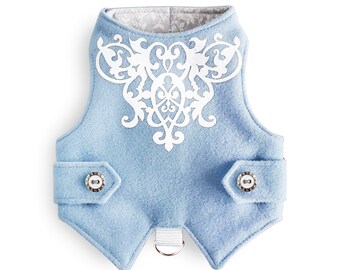 Blue Woolen Cat Harness with White Openwork Design. Difficult to escape. Autumn Fall Winter. Made-to-measure. | ALLCATSGOOD