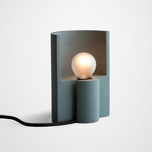 Concrete design table lamp ESSE