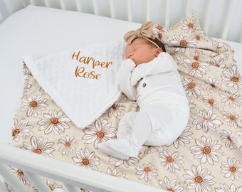 Daisy Baby Girl Blanket - Personalized Baby Shower Gift - Embroidered Minky Blanket