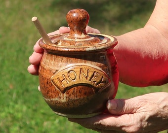 Stoneware Honey Pot, Hand Thrown Earthenware Clay Jar With Lid, Spice Or Sugar Canister, Wheel Thrown Honey Pot, Ceramic Honey Pot