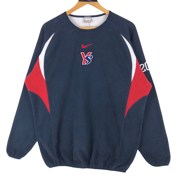 Nike crew neck pullover sweatshirt discount