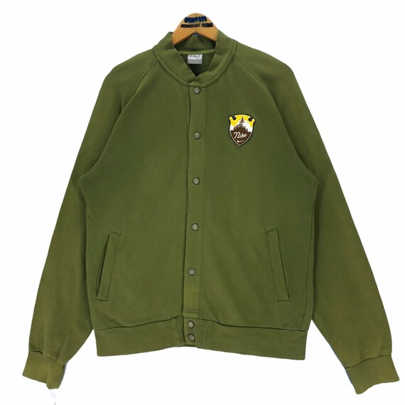 nike button up sweater