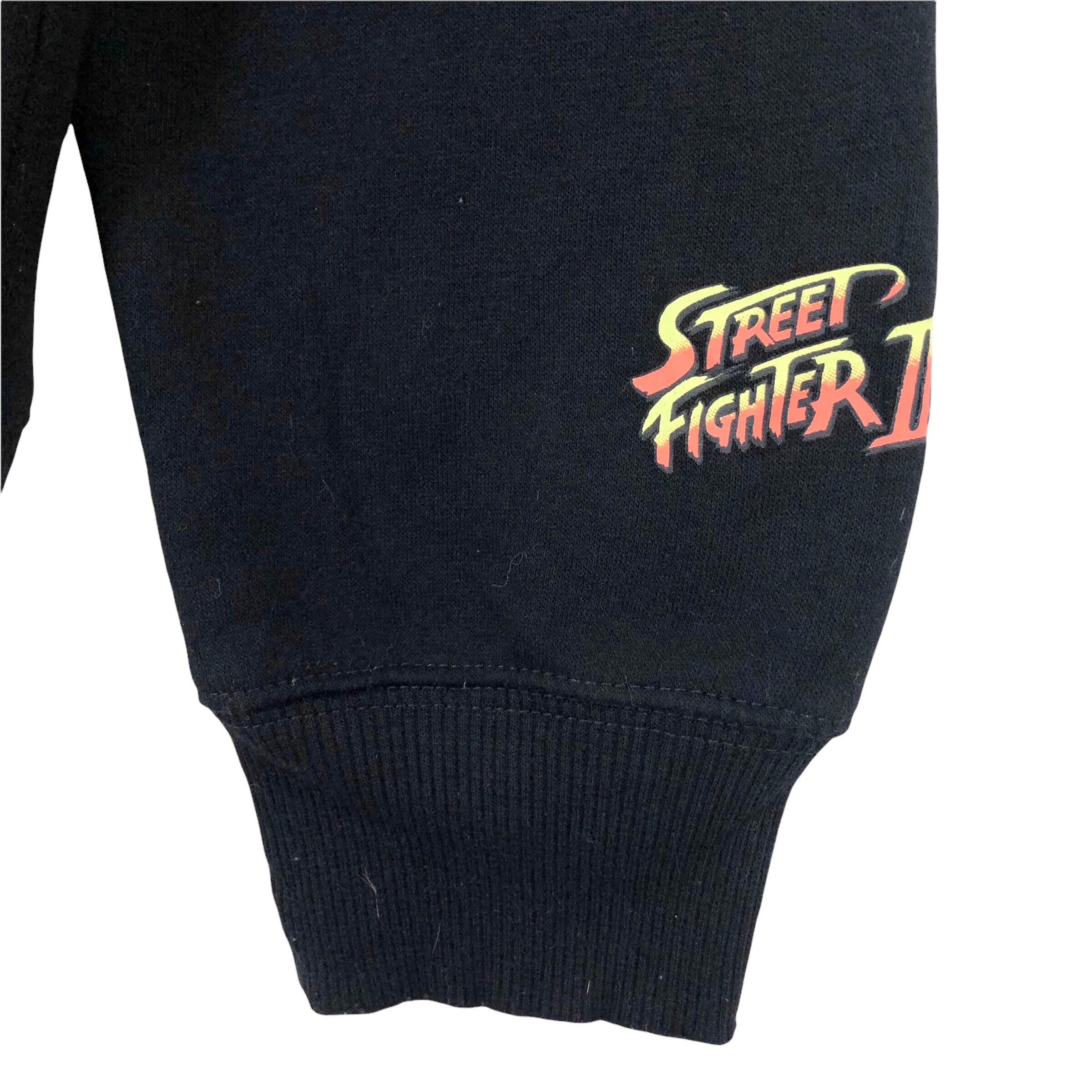 GU Capcom Street Fighter 2 Hoodie Pullover Sweatshirt Big Logo 