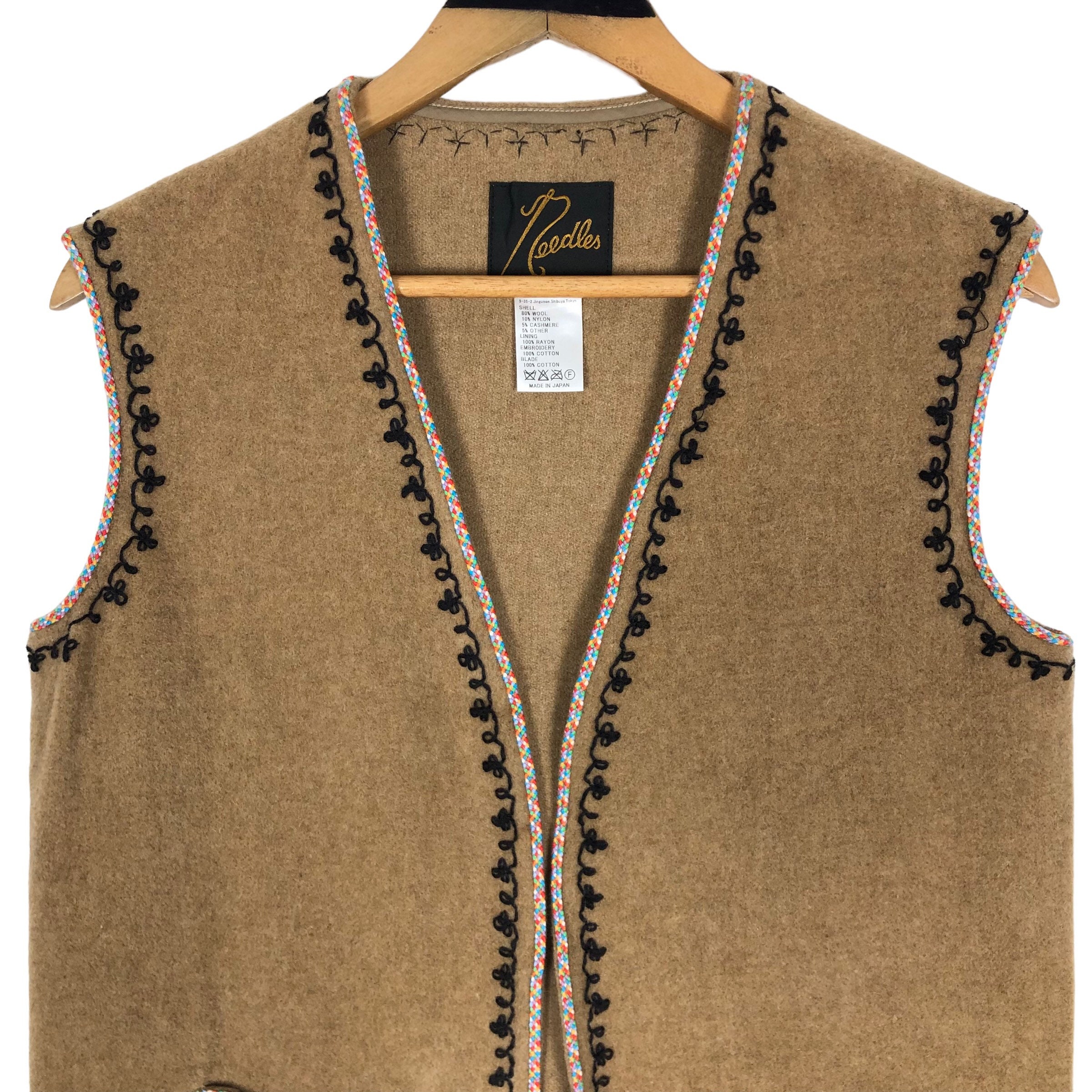 Vintage Needles Wool Vest: Embroidered Buttonless Waistcoat, Size