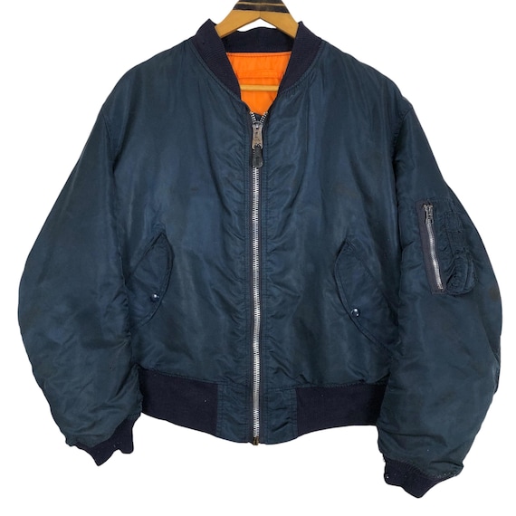 Vintage 90s Alpha Industries MA-1 Bomber Jacket Flight Vintage 90s Alpha Industries MA-1 Bomber Jacket Flight