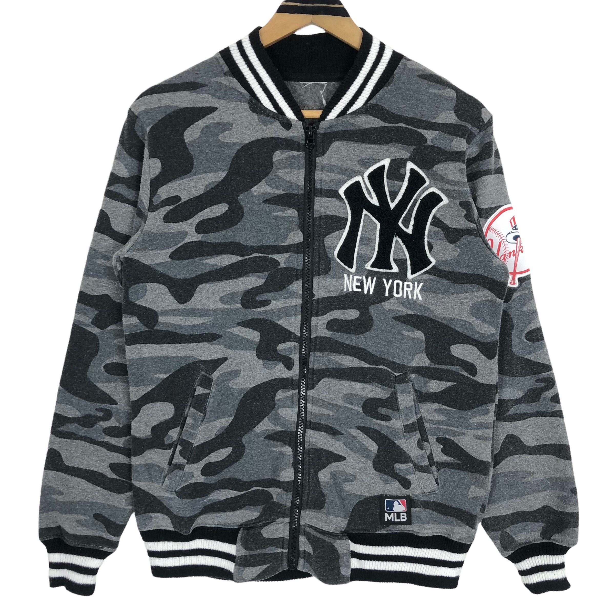 M New York Yankees ジャケット MLBロゴ付き New York Yankees Logo Select Jacket – New Era Cap