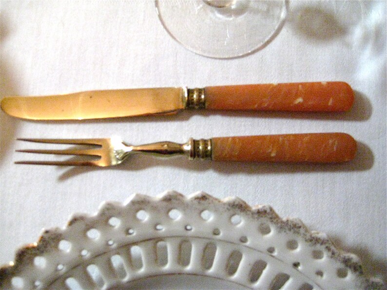 A set of dessert cutlery Etsy