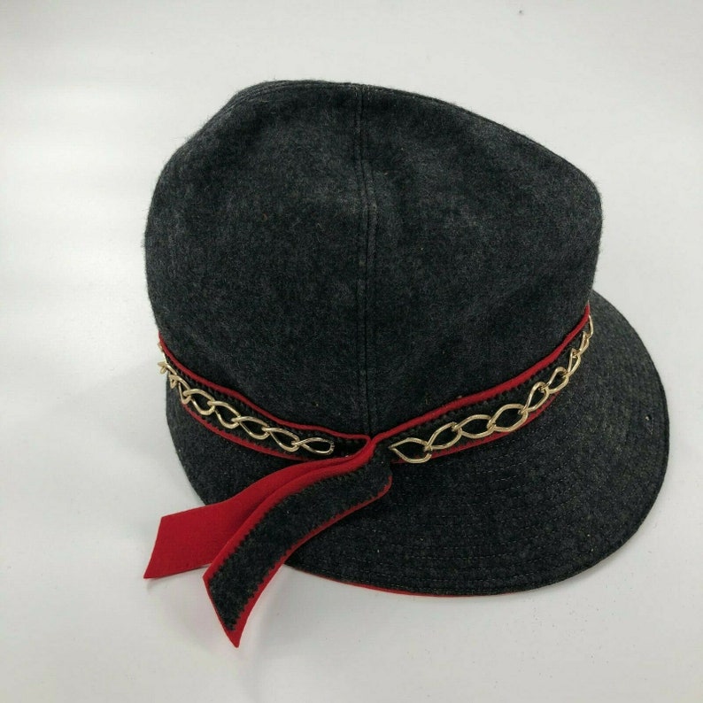 Magnin /& Co Vintage Miss Irene I Charcoal Gray Red Gold Belt Trim Hat