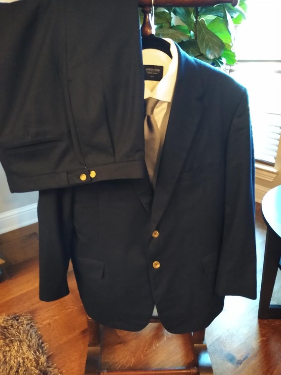Vintage Hickey Freeman Blue Flannel 2 Button Suit 