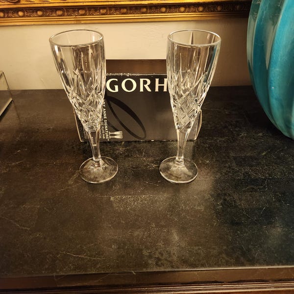 NIB Gorham Lady Ann Signature 5.75 OZ. Flute Pair Full Lead Crystal Glasses.