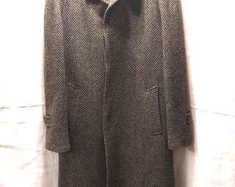 Vintage 40's Parrow's Herringbone Tweed Overcoat Sz 44.