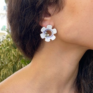 Daisies Earrings • Silver Earrings • Sterling Silver • Rhodium-plated Silver • Enamelled Color • Unique Aesthetic •