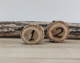 Números de mesa rústicos de madera grabada para bodas, decoración de estilo campestre