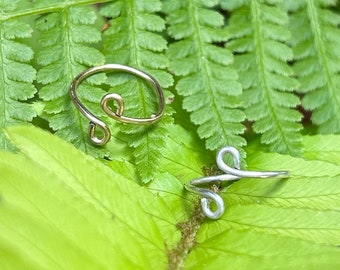 Minimalist Spiral Toe Ring: Adjustable Sterling Silver or Gold Fill