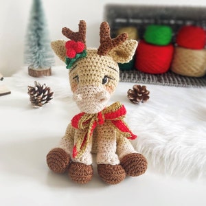 Crochet Reindeer Pattern: Christmas Amigurumi (PDF Download)