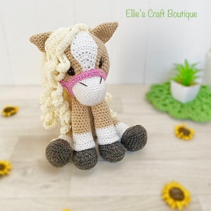 Horse Crochet Pattern - Crochet Horse - Horse toy - Instant PDF Download - Honey the Horse - Tutorial Digital Download DIY