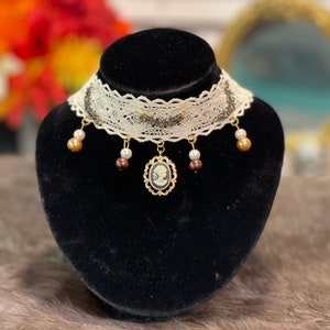 Cameo Victorian Style Choker