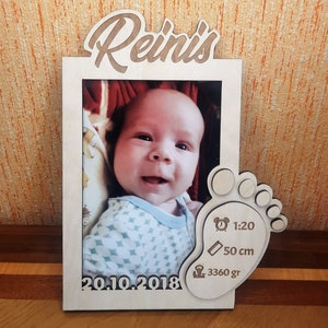 Marco de fotos personalizado, Personalizar nueva foto de bebé, Marco de imagen de madera grabado personalizado, Idea de regalo para recién nacidos, Regalos de baby shower, Favores