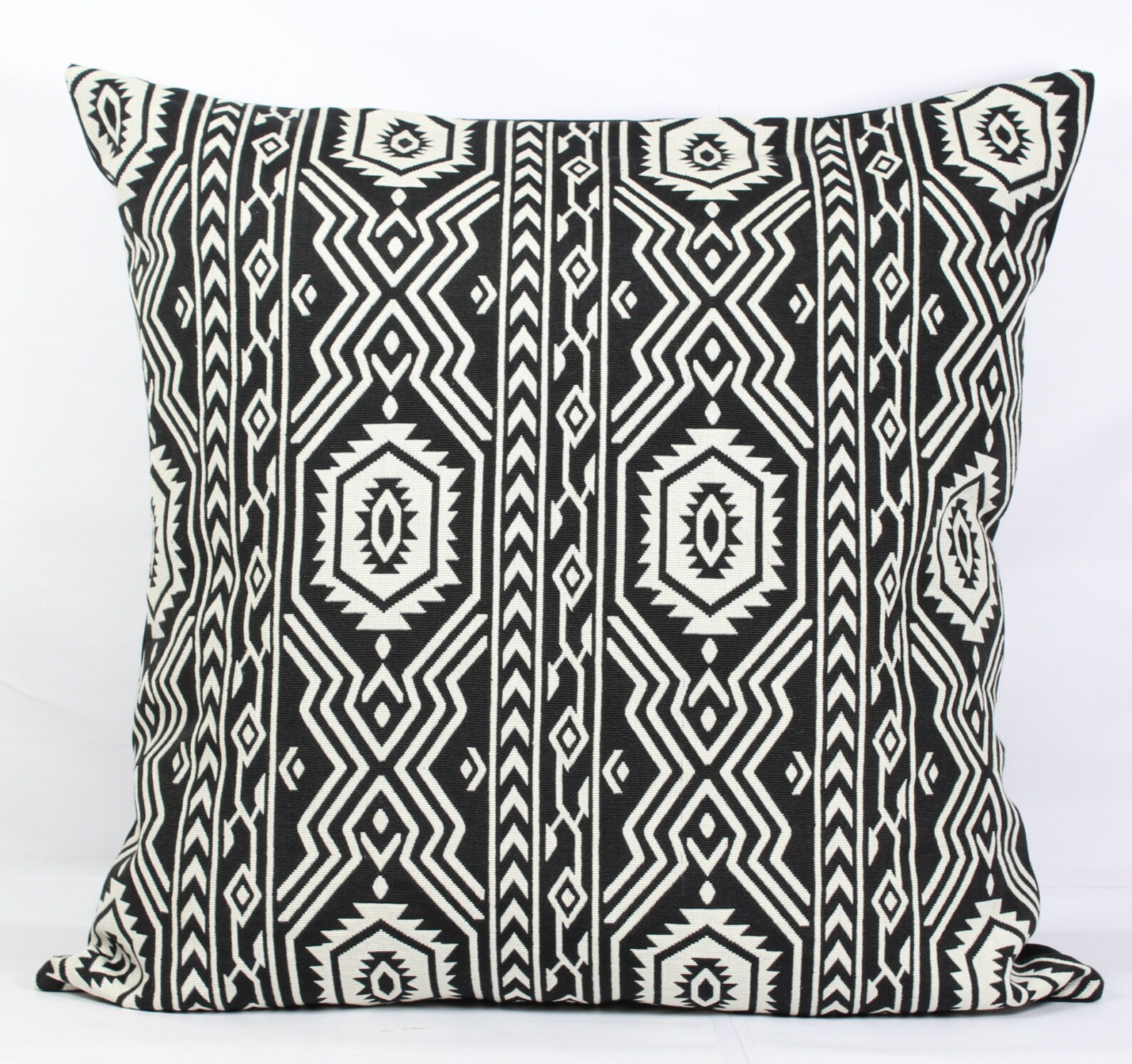 Black and White Geometric Pillow 18x18 Pillow Covers 26x26 Etsy