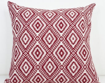 24x24 Geometric Pillow Cover: Modern Jacquard Cushion