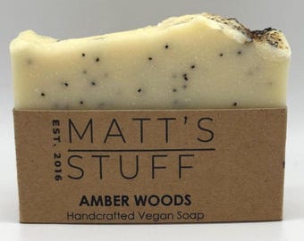 Amber Woods Vegan Seife, Kakaobutter, Kaolin, Mohn