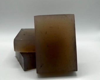 Mahogany Embers Vegan Glycerin Seifenstück mit Bentonit-Ton, Aktivkohle & Mandelöl